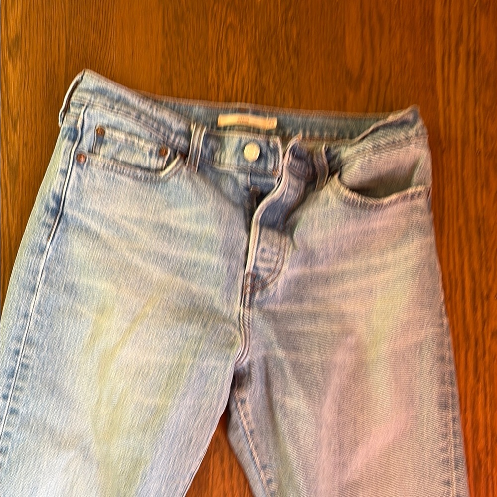 Levi’s women’s wedgie jean size 29 - Picture 2 of 6